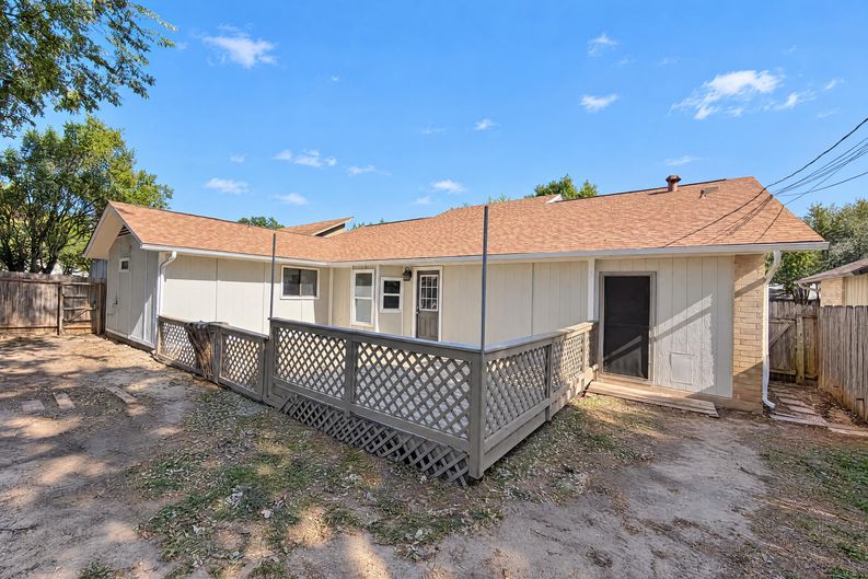 Photo 13 of 16 of 13227 Stairock St, San Antonio, TX