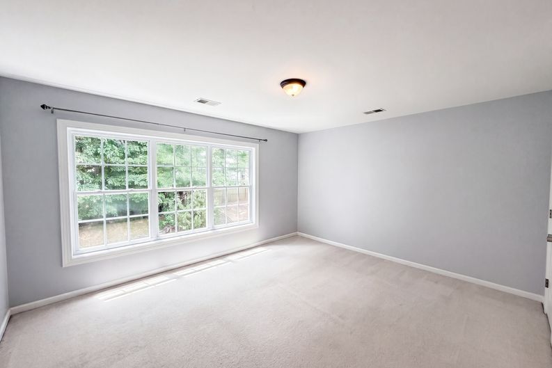 Photo 8 of 22 of 12312 Chesley Dr, Charlotte, NC