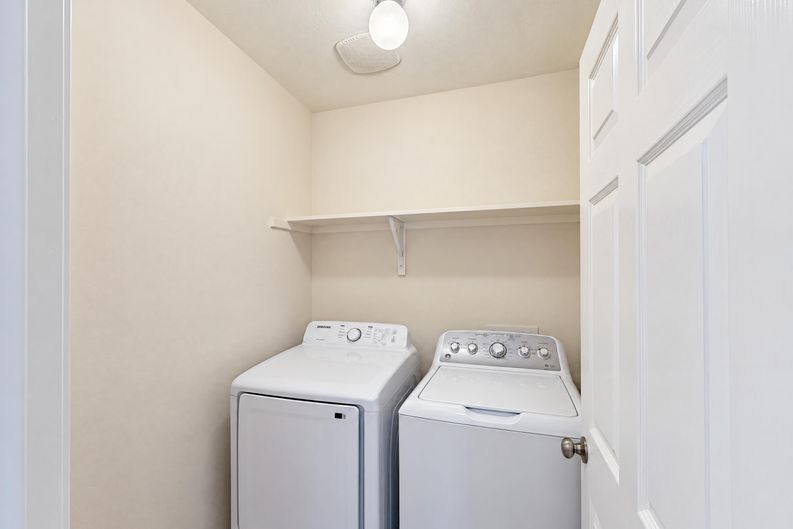 Photo 10 of 23 of 12938 Maile Park Dr, Houston, TX