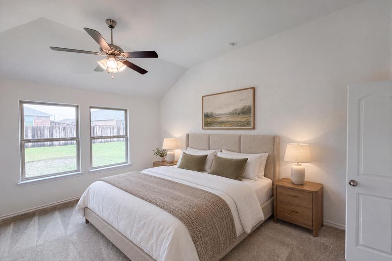 Photo 12 of 19 of 1631 Glade Meadows Dr, Joshua, TX