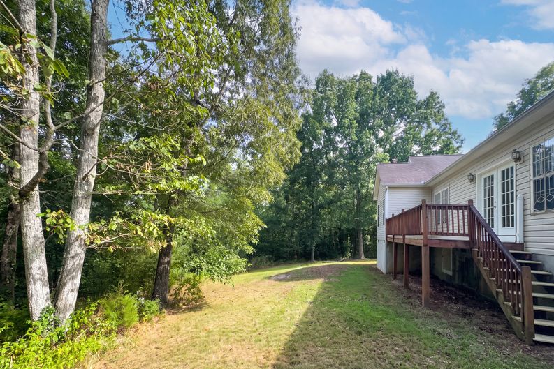 Photo 34 of 39 of 3073 Saratoga Dr, Dalton, GA