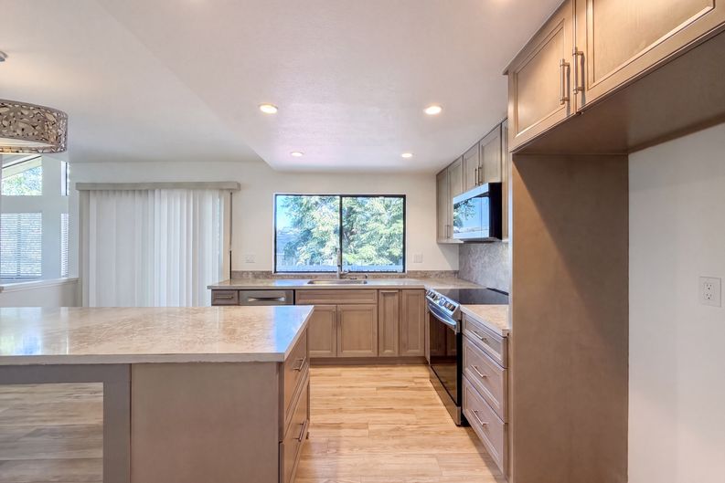 Photo 55 of 76 of 2281 Yale St, Martinez, CA