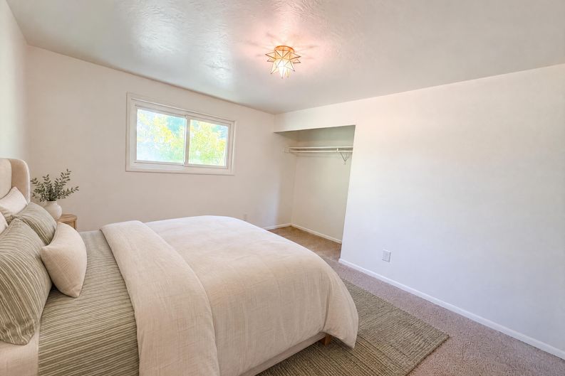 Photo 12 of 21 of 220 NE Cambridge Cir, Corvallis, OR