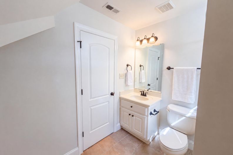 Photo 20 of 42 of 3027 Krogen Ct, Creedmoor, NC