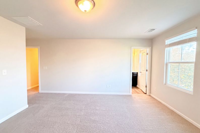 Photo 5 of 22 of 1869 Belle Arbor Dr, Nashville, TN