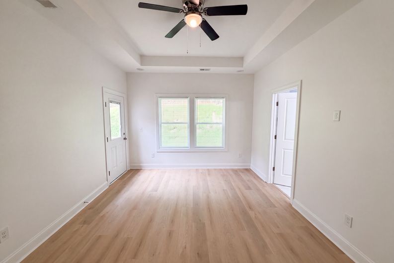 Photo 4 of 20 of 145 Pond Oak Ln, Columbia, SC