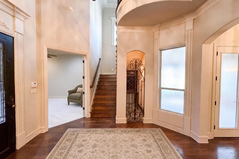 Photo 7 of 33 of 6113 Rock Dove Cir, Colleyville, TX