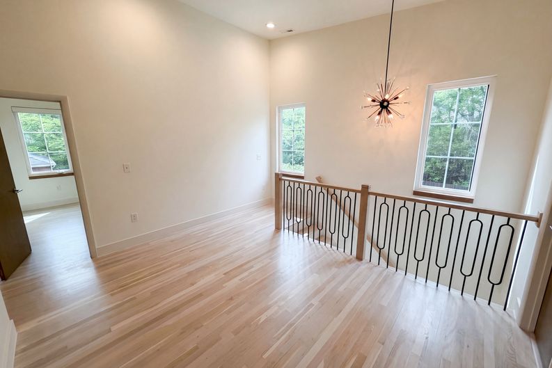 Photo 10 of 29 of 1609 Richland Dr, Charlotte, NC
