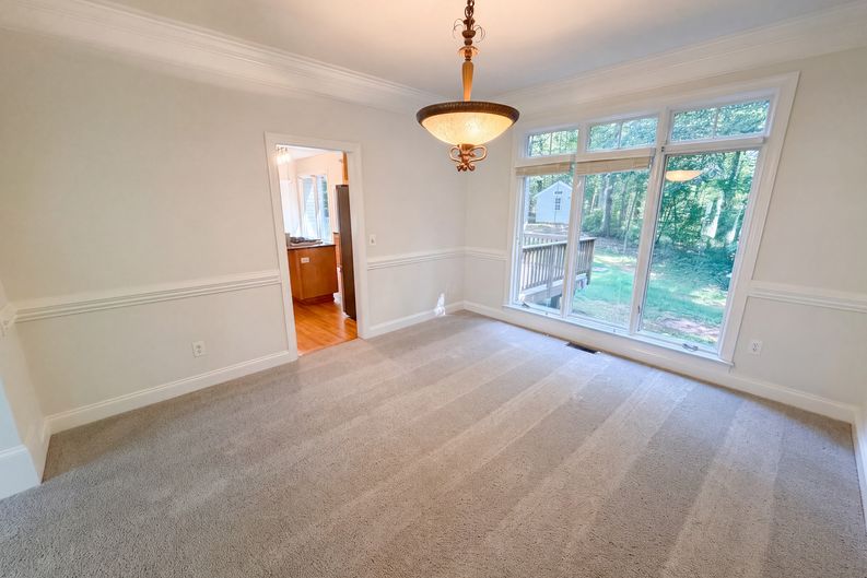 Photo 10 of 33 of 10124 Windtree Ln, Charlotte, NC