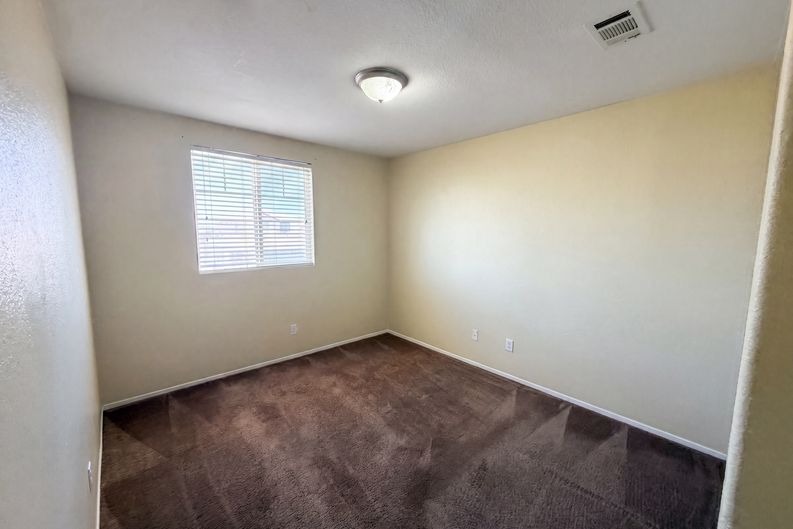 Photo 21 of 36 of 11401 Villa St, Adelanto, CA