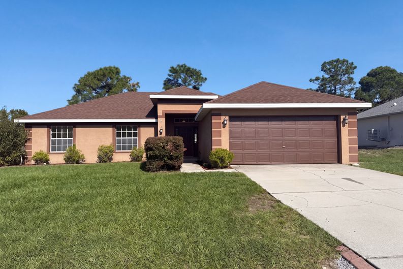 Photo 6 of 29 of 6041 Parnell Ave, Spring Hill, FL
