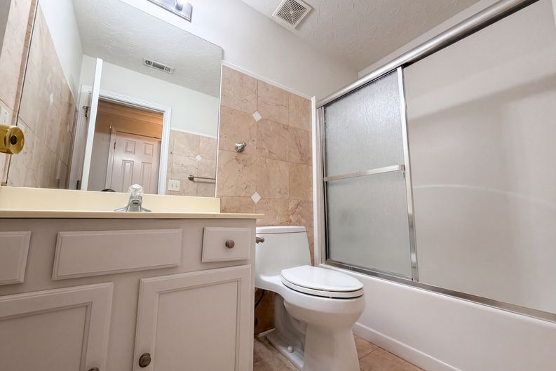 Photo 17 of 29 of 3324 Baymount Way, Lawrenceville, GA