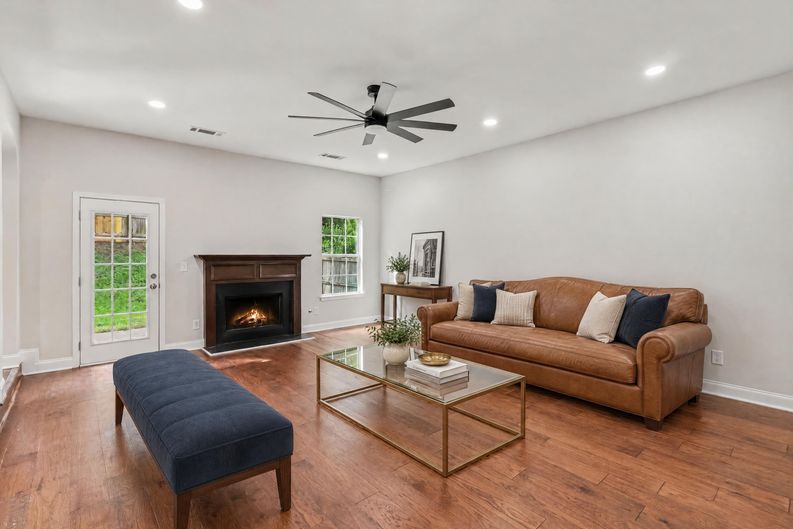 Photo 3 of 22 of 176 Fred Bishop Dr, Canton, GA