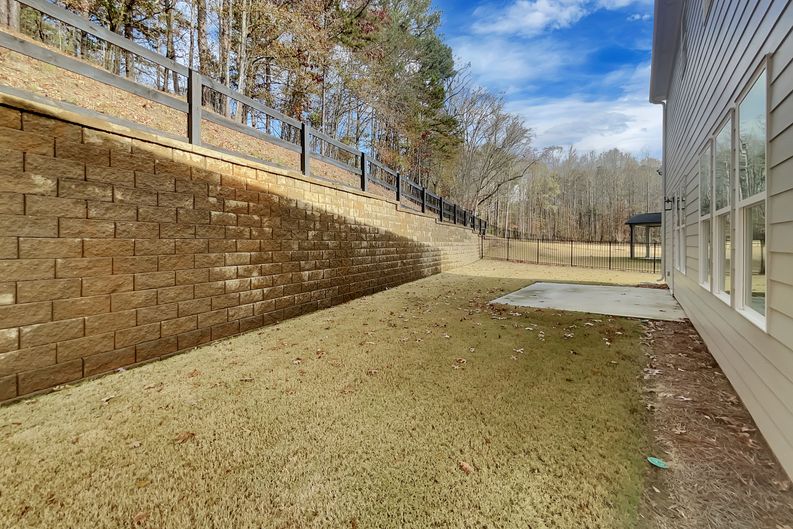 Photo 6 of 30 of 4750 Summerchase Ln, Cumming, GA