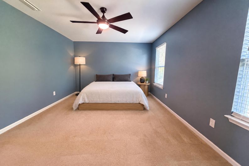Photo 12 of 19 of 2618 Courtland Dr, Clover, SC