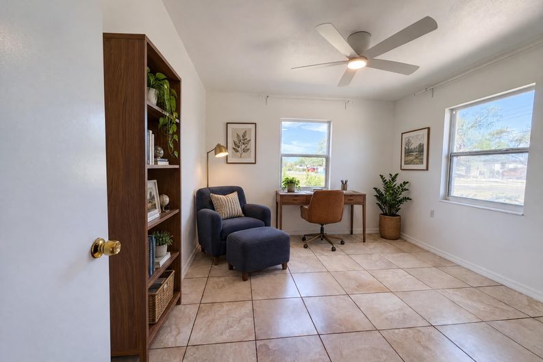Photo 12 of 28 of 829 E 4th St, Englewood, FL