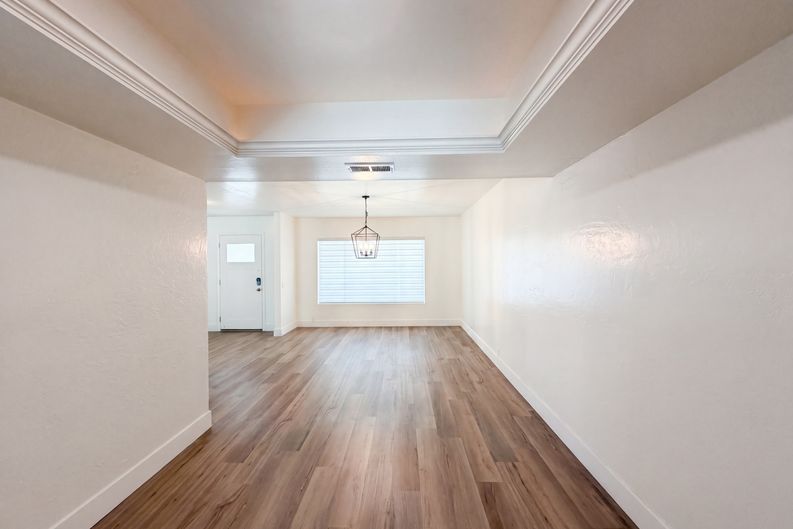 Photo 8 of 22 of 3028 E Marilyn Rd, Phoenix, AZ
