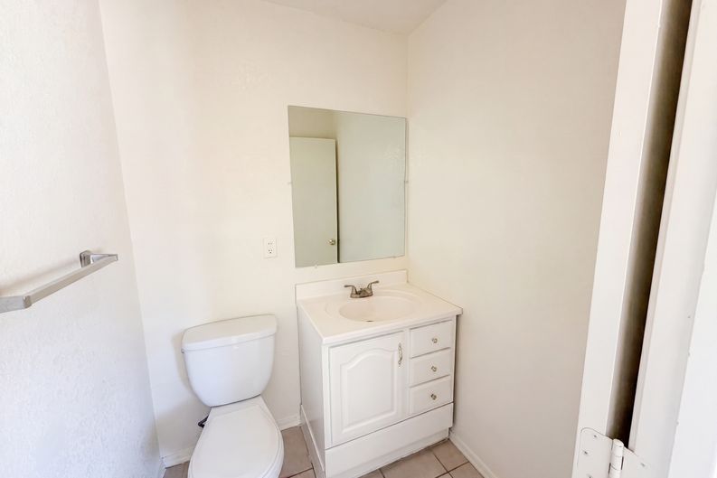 Photo 16 of 19 of 4636 N 67th Ave, Phoenix, AZ