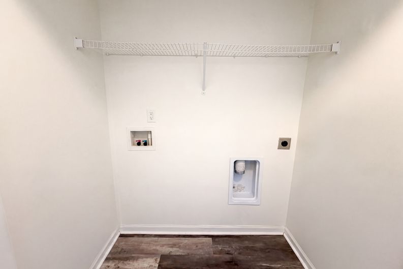 Photo 11 of 17 of 923 Taybyn Rd, Fort Mill, SC
