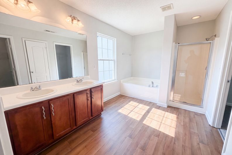 Photo 15 of 22 of 2618 Dutch Grove Cir, Raleigh, NC