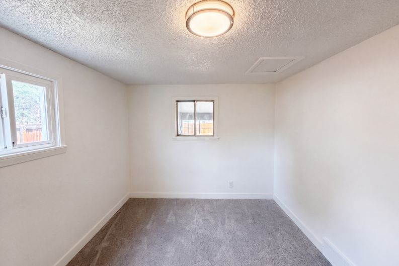 Photo 4 of 20 of 1298 S Perry St, Denver, CO