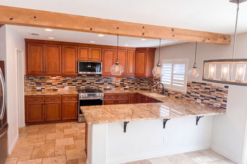Photo 10 of 26 of 5105 Mendip St, Oceanside, CA