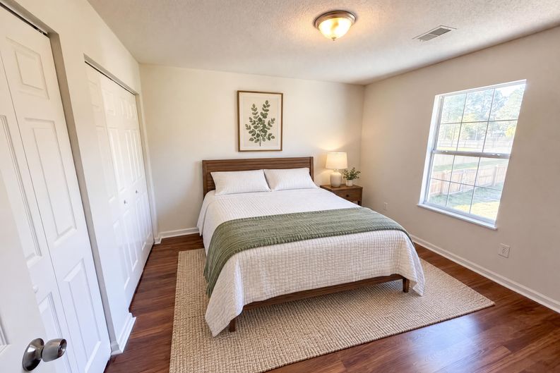 Photo 4 of 61 of 152 Woodcote Dr, Gaston, SC