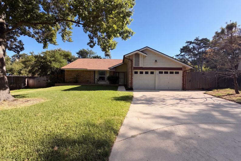 Photo 14 of 18 of 4107 Rock Ct, Temple, TX