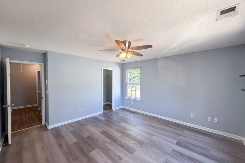 Photo 14 of 17 of 6005 Silkwater Ct, Raleigh, NC