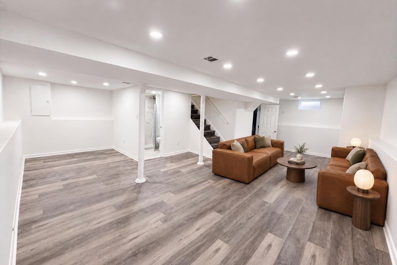 Photo 16 of 20 of 6455 Norborne Ave, Dearborn Heights, MI