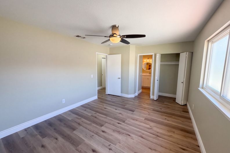 Photo 4 of 15 of 11828 Craw Ave, Chino, CA