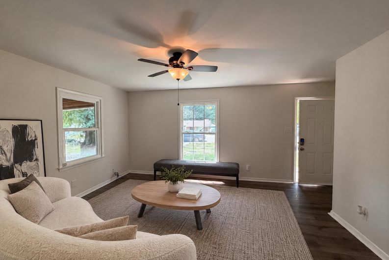 Photo 8 of 21 of 728 Milan Rd E, Charlotte, NC