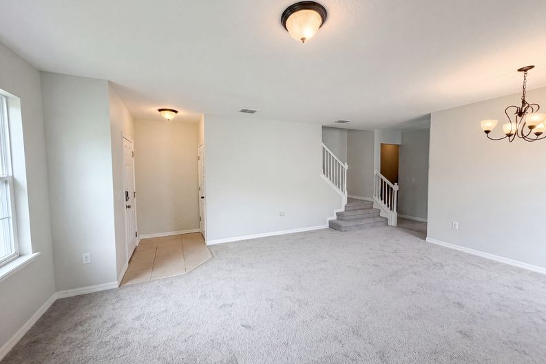 Photo 7 of 22 of 4876 Grassy Knoll Dr, Tavares, FL
