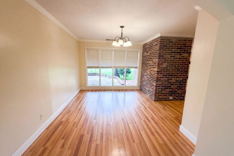 Photo 11 of 43 of 8042 County Line Rd, Melrose, FL
