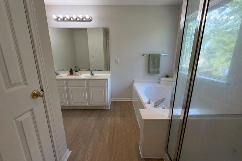 Photo 13 of 23 of 67 Marble Rock Pl, Spring, TX