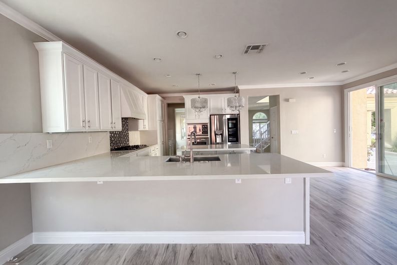 Photo 14 of 45 of 166 S Caballo St, Tracy, CA