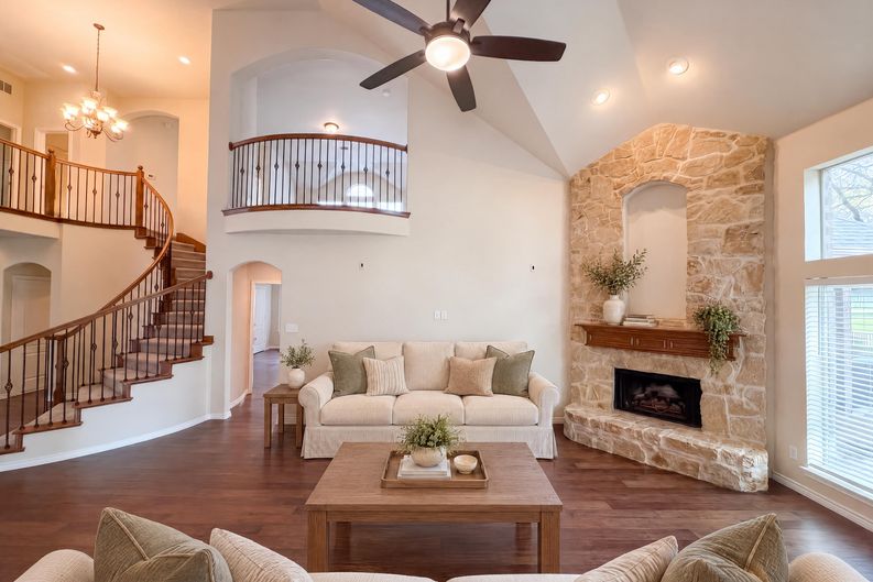 Photo 7 of 38 of 12272 Indian Creek Dr, Fort Worth, TX