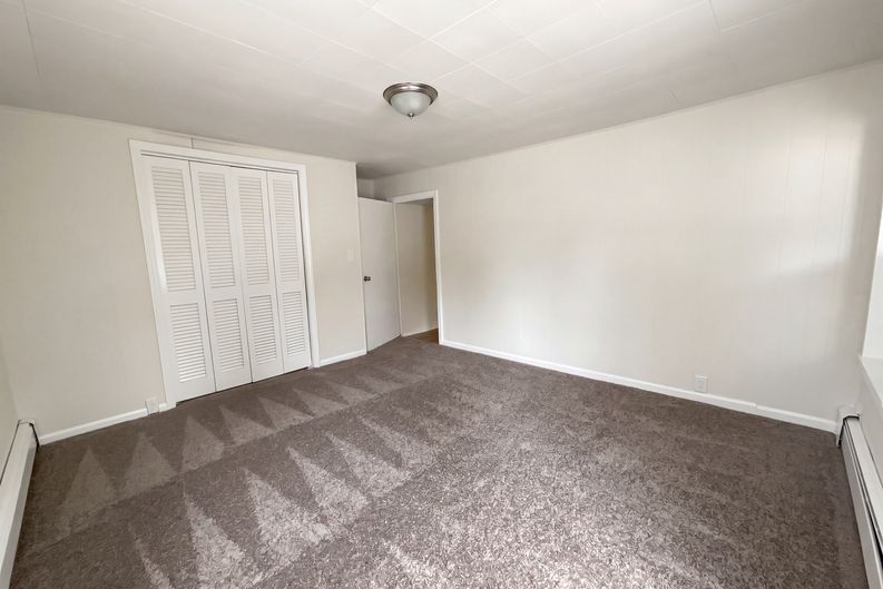 Photo 10 of 22 of 361 Tremont St, Taunton, MA