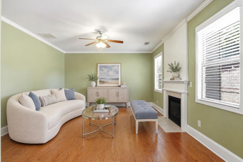 Photo 12 of 44 of 206 Providence Walk Ct, Canton, GA