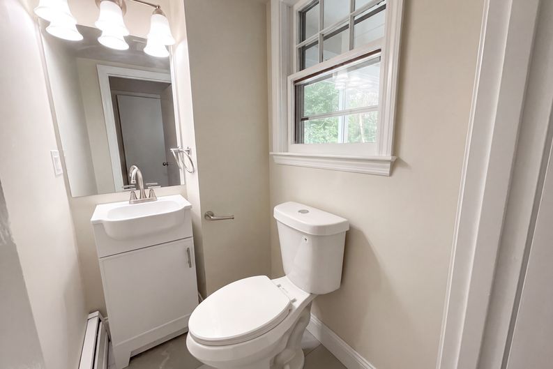 Photo 20 of 28 of 48 Woodlawn St, Randolph, MA