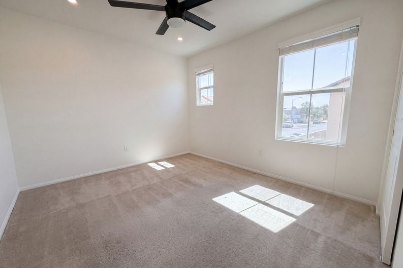 Photo 4 of 26 of 6603 Angelina St, Las Vegas, NV