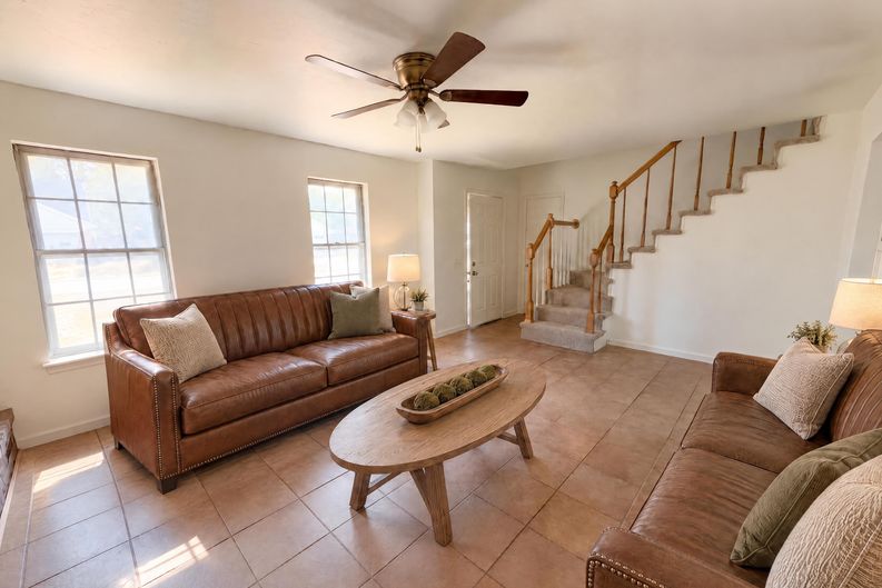 Photo 9 of 24 of 4805 Michael Dr, Oklahoma City, OK