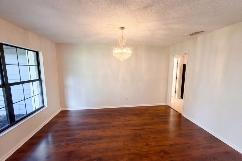 Photo 8 of 20 of 3339 Paisley Cir, Orlando, FL