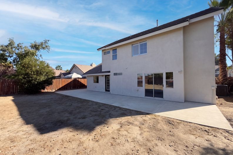 Photo 36 of 43 of 563 Tell Ln, Hemet, CA