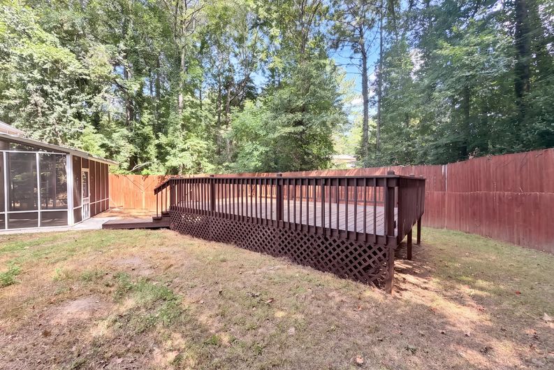 Photo 33 of 38 of 901 Lauren Kay Ct, Lawrenceville, GA