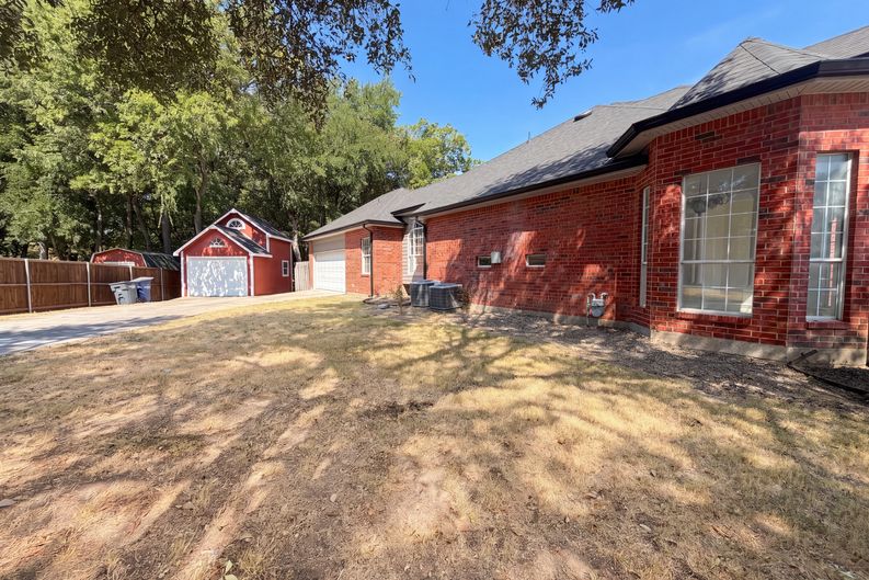Photo 17 of 19 of 3000 Candide Ln, McKinney, TX