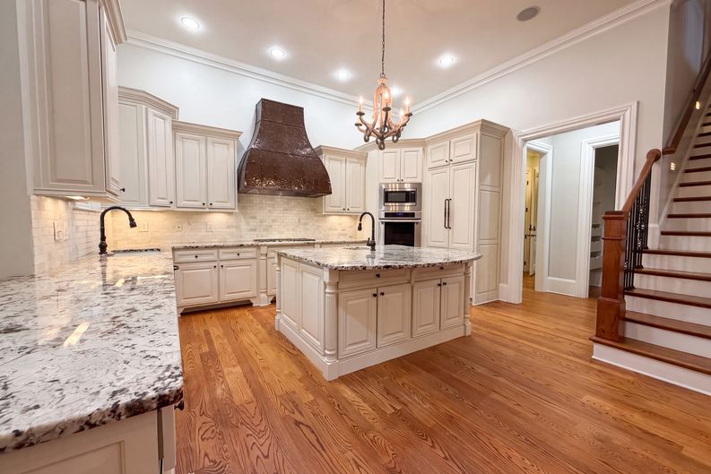 Photo 12 of 30 of 256 Hanson Way, Marietta, GA