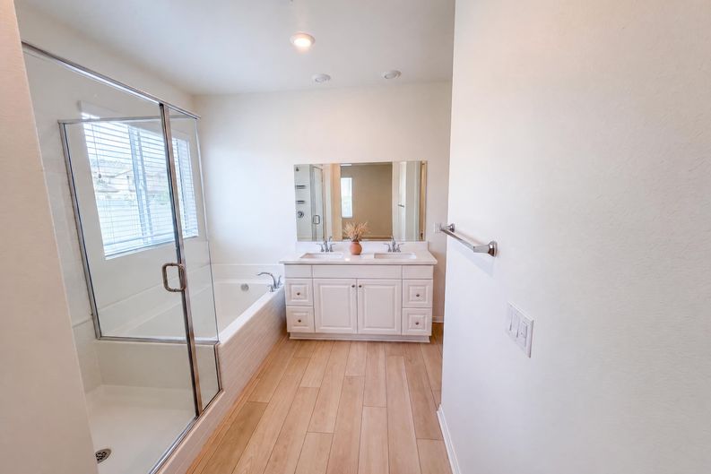 Photo 17 of 24 of 27744 Bay Ave, Moreno Valley, CA