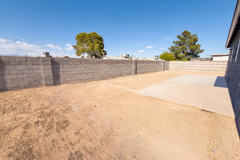 Photo 40 of 44 of 4018 Shady Oak Dr, Las Vegas, NV