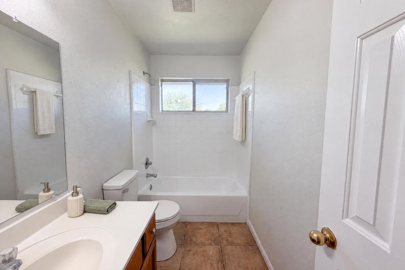 Photo 11 of 19 of 507 Abu Bakar Dr, Killeen, TX